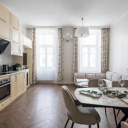 아파트 Wesselenyi Elegance *