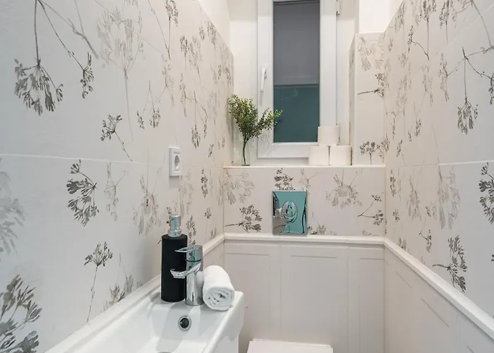 Wesselenyi Elegance شقة *